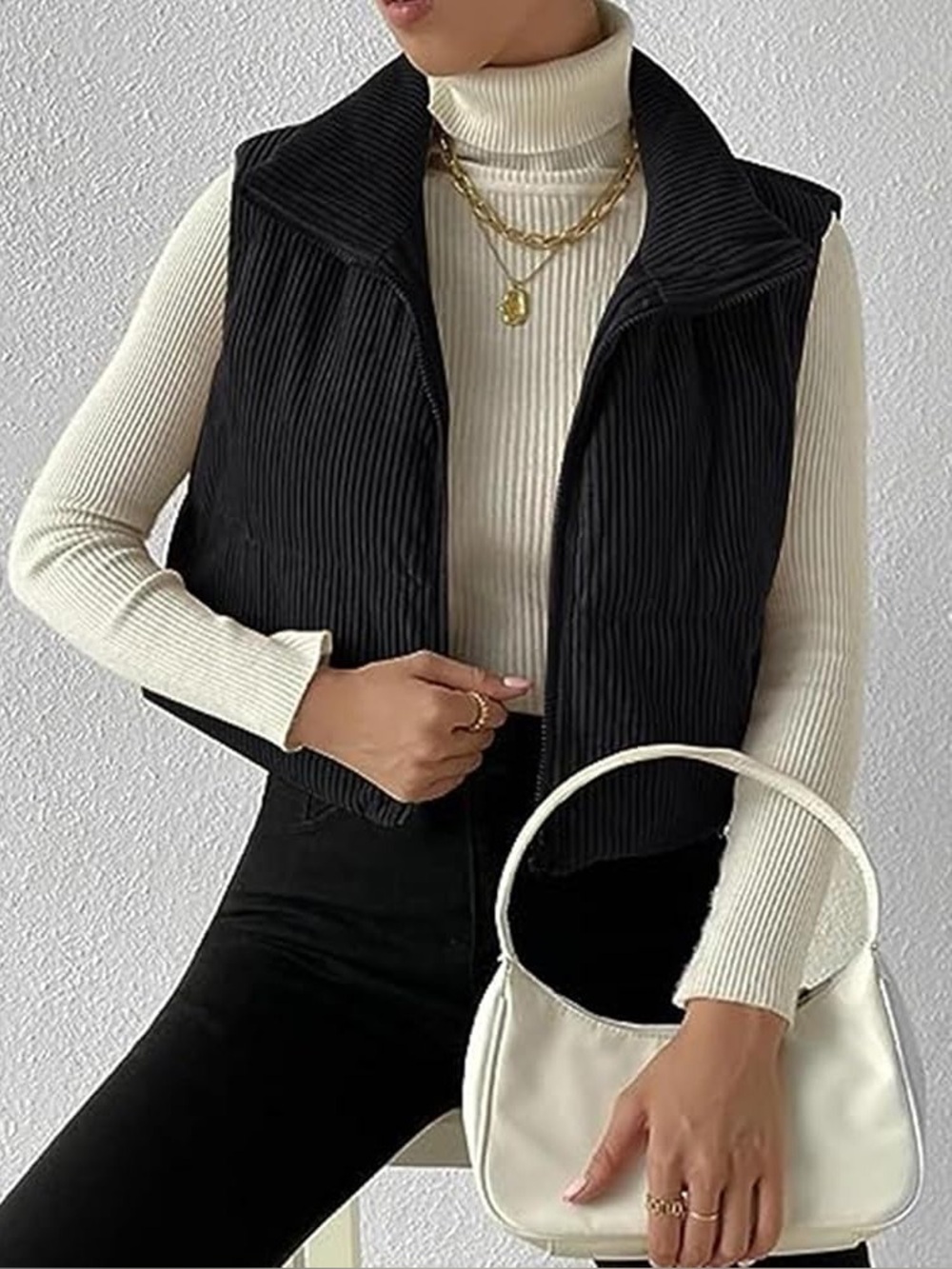 Women's Puffer Vest - Black